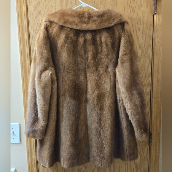 Vintage 100% Mink Heavy Weight Coat sz estimate Medium - Picture 9 of 10